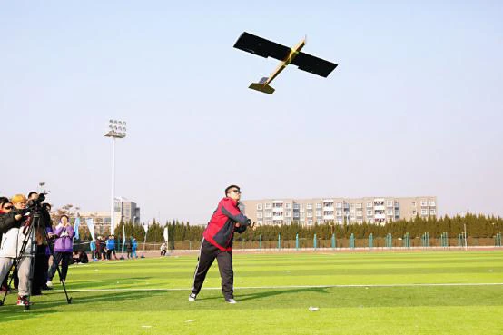 成年人如何在业余时间练习篮球接球技巧?_1